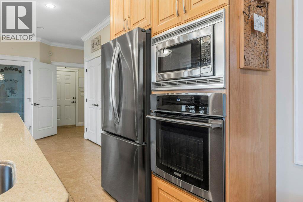 5694 Trans Canada Highway Nw, Salmon Arm, British Columbia  V1E 3A2 - Photo 37 - 10391551