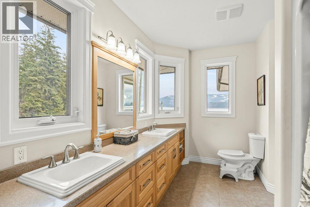 5694 Trans Canada Highway Nw, Salmon Arm, British Columbia  V1E 3A2 - Photo 46 - 10391551