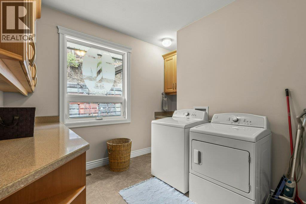 5694 Trans Canada Highway Nw, Salmon Arm, British Columbia  V1E 3A2 - Photo 52 - 10391551