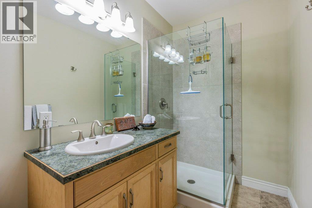 5694 Trans Canada Highway Nw, Salmon Arm, British Columbia  V1E 3A2 - Photo 54 - 10391551