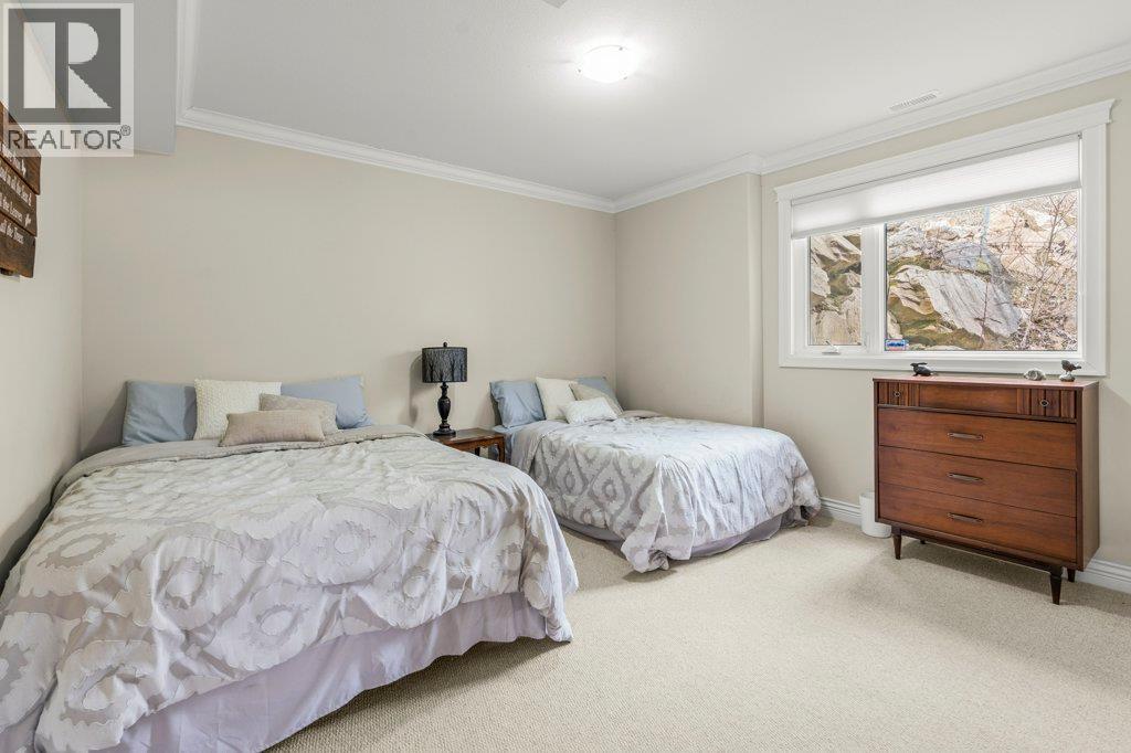 5694 Trans Canada Highway Nw, Salmon Arm, British Columbia  V1E 3A2 - Photo 72 - 10391551