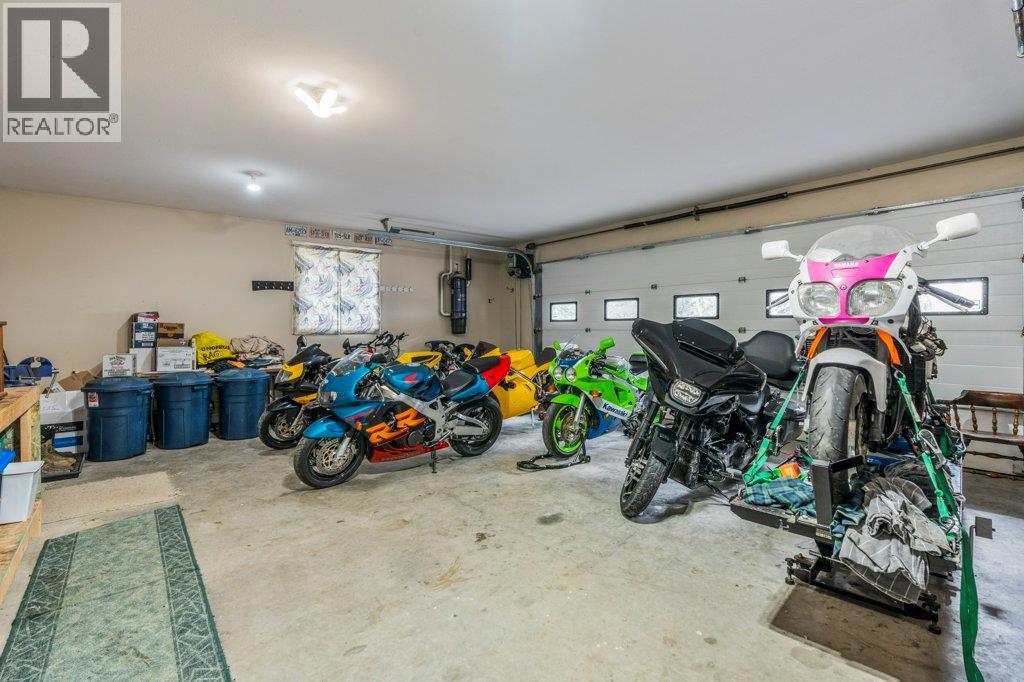 5694 Trans Canada Highway Nw, Salmon Arm, British Columbia  V1E 3A2 - Photo 83 - 10391551