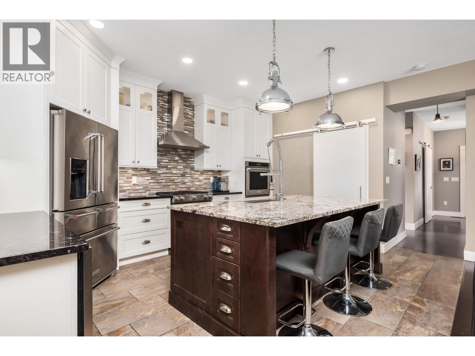 3000 22 Street, Vernon, British Columbia  V1T 4H6 - Photo 12 - 10391820