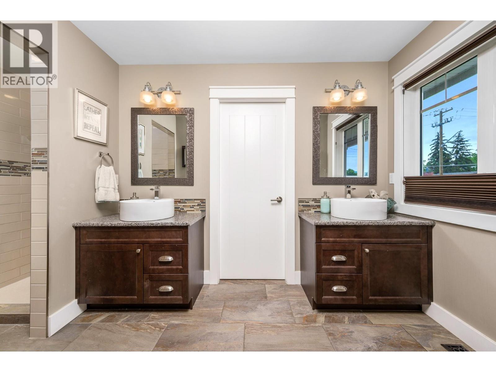 3000 22 Street, Vernon, British Columbia  V1T 4H6 - Photo 29 - 10391820