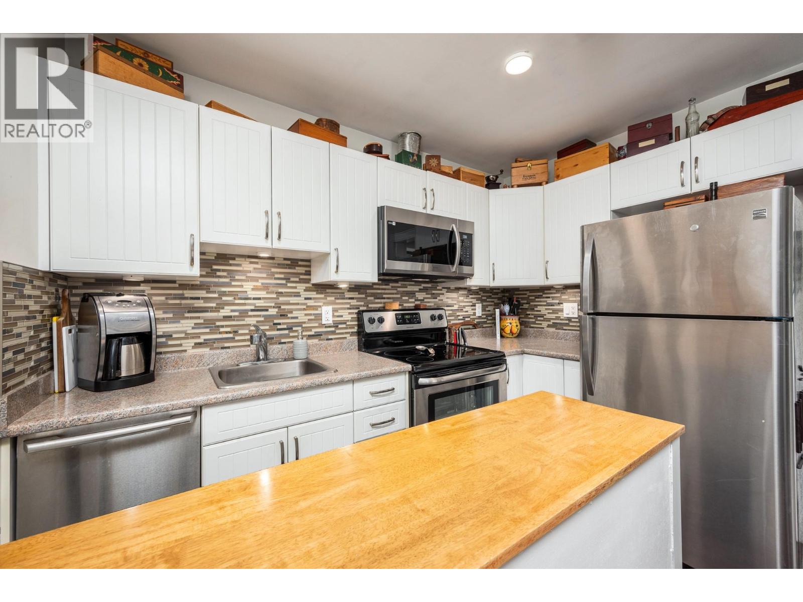 3000 22 Street, Vernon, British Columbia  V1T 4H6 - Photo 53 - 10391820