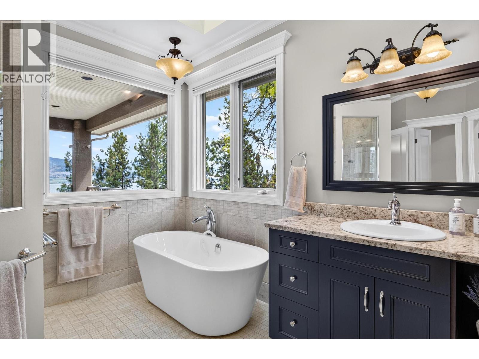 5386 Tanager Court, Kelowna, British Columbia  V1W 4K5 - Photo 26 - 10392379
