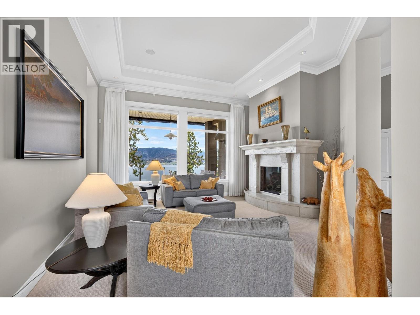5386 Tanager Court, Kelowna, British Columbia  V1W 4K5 - Photo 3 - 10392379