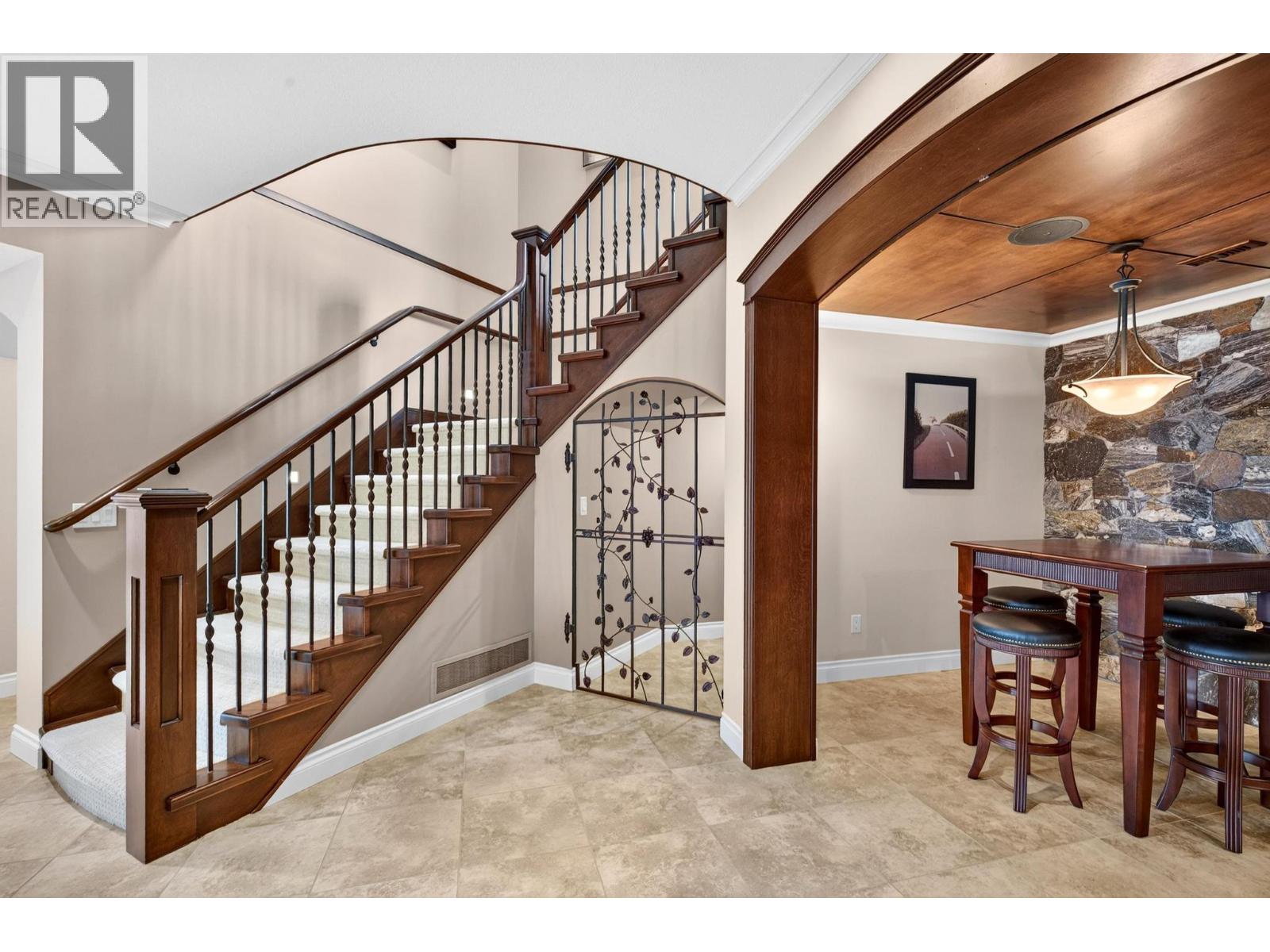 5386 Tanager Court, Kelowna, British Columbia  V1W 4K5 - Photo 35 - 10392379