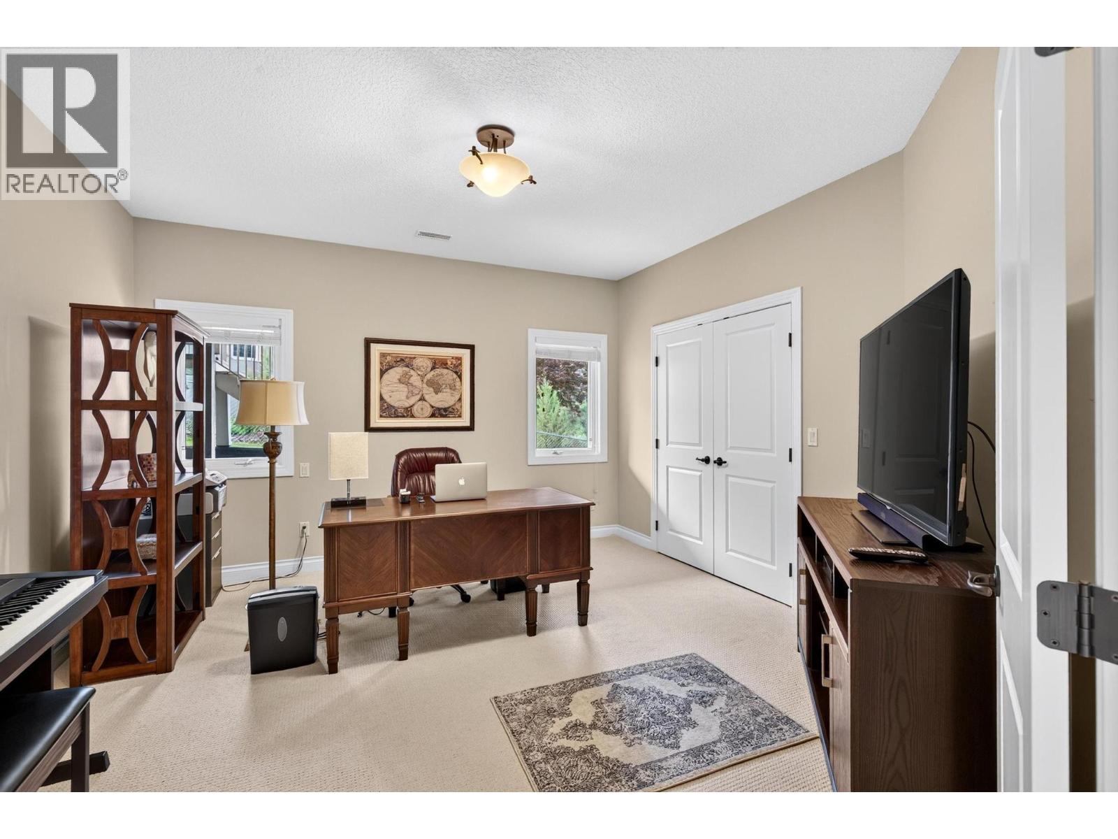 5386 Tanager Court, Kelowna, British Columbia  V1W 4K5 - Photo 45 - 10392379