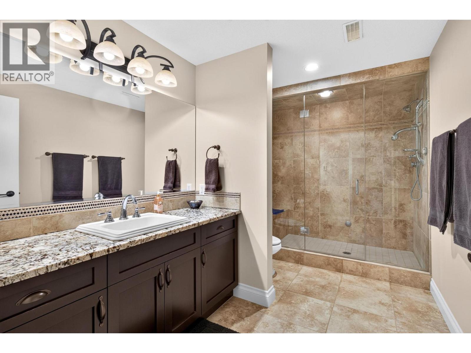 5386 Tanager Court, Kelowna, British Columbia  V1W 4K5 - Photo 46 - 10392379