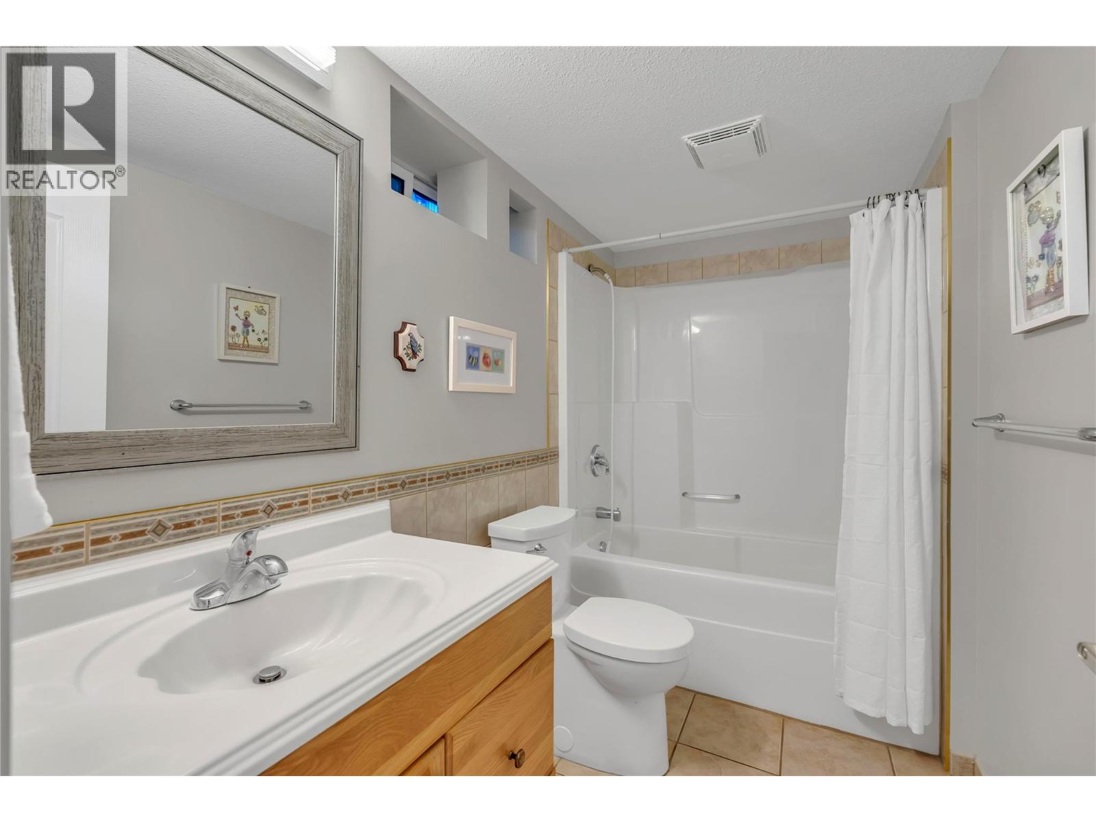 205 West Bench Drive, Penticton, British Columbia  V2A 8X8 - Photo 37 - 10392626