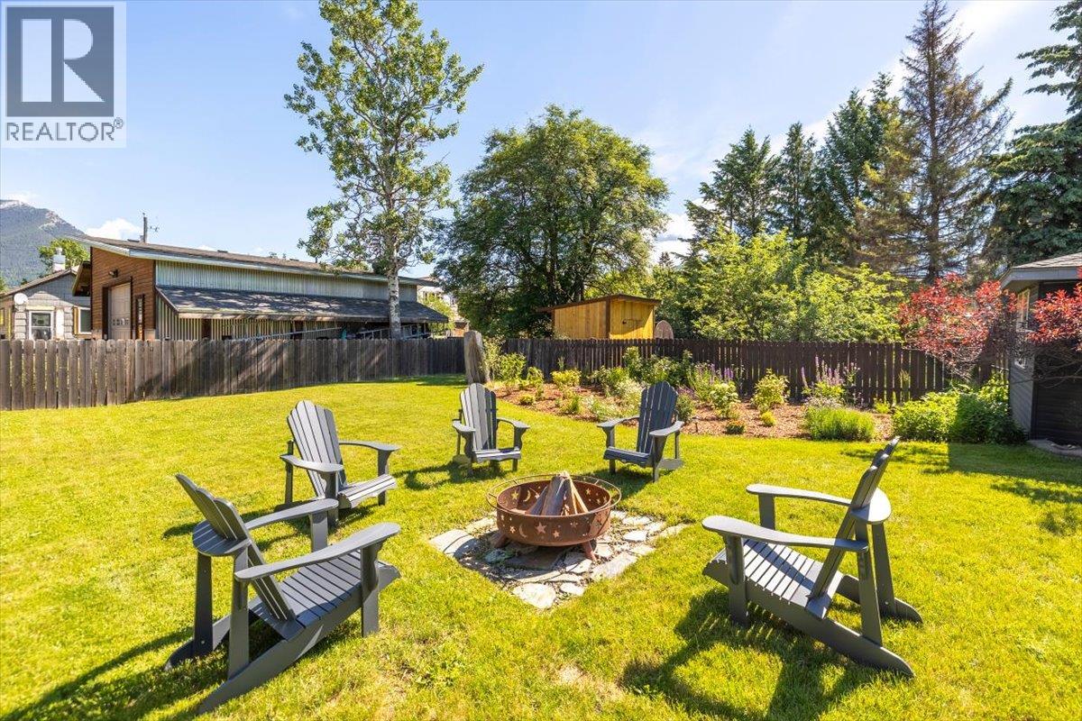 1169 Mcleod Avenue, Fernie, British Columbia  V0B 1M1 - Photo 57 - 10392322