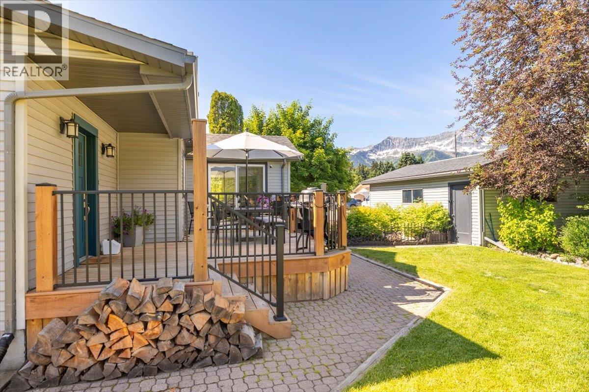 1169 Mcleod Avenue, Fernie, British Columbia  V0B 1M1 - Photo 58 - 10392322