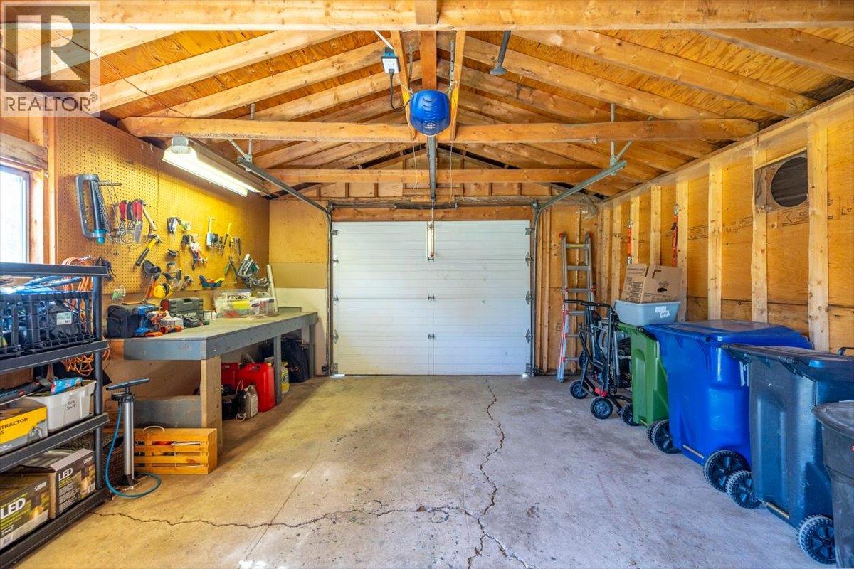 1169 Mcleod Avenue, Fernie, British Columbia  V0B 1M1 - Photo 65 - 10392322