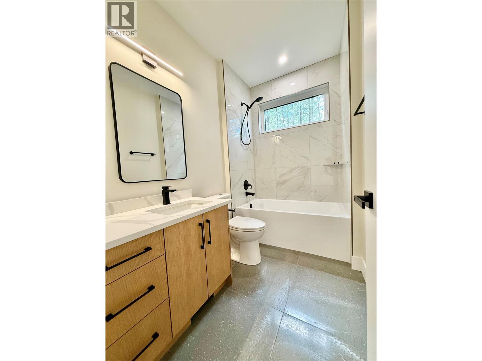 245 Prospect Drive, Grand Forks, British Columbia  V0H 1H2 - Photo 16 - 10392645