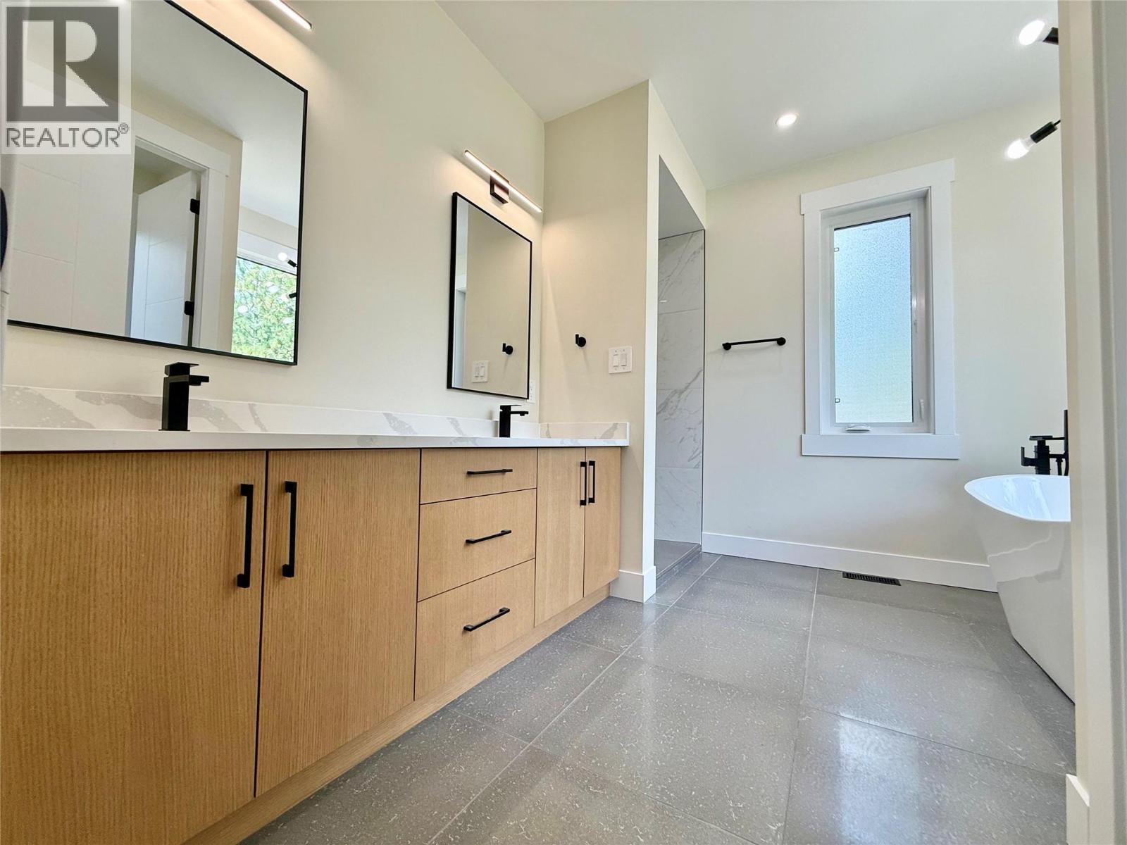 245 Prospect Drive, Grand Forks, British Columbia  V0H 1H2 - Photo 20 - 10392645