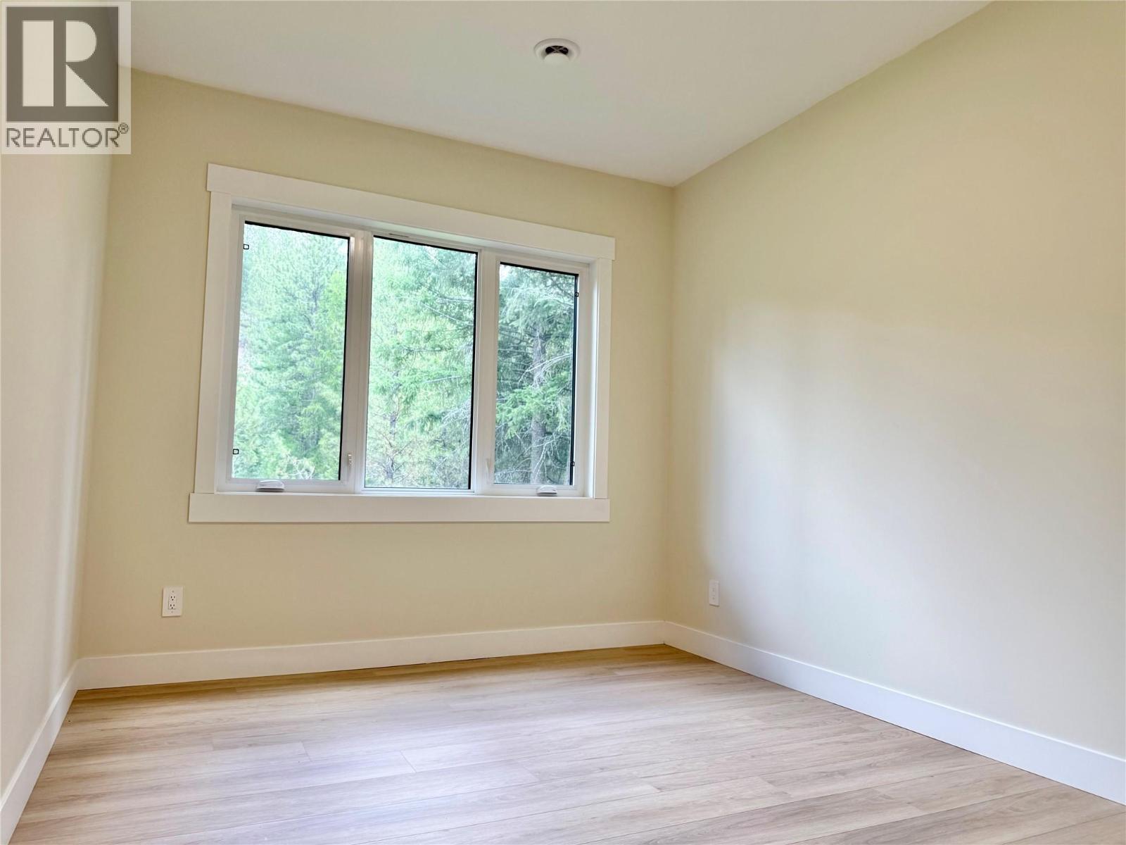 245 Prospect Drive, Grand Forks, British Columbia  V0H 1H2 - Photo 34 - 10392645