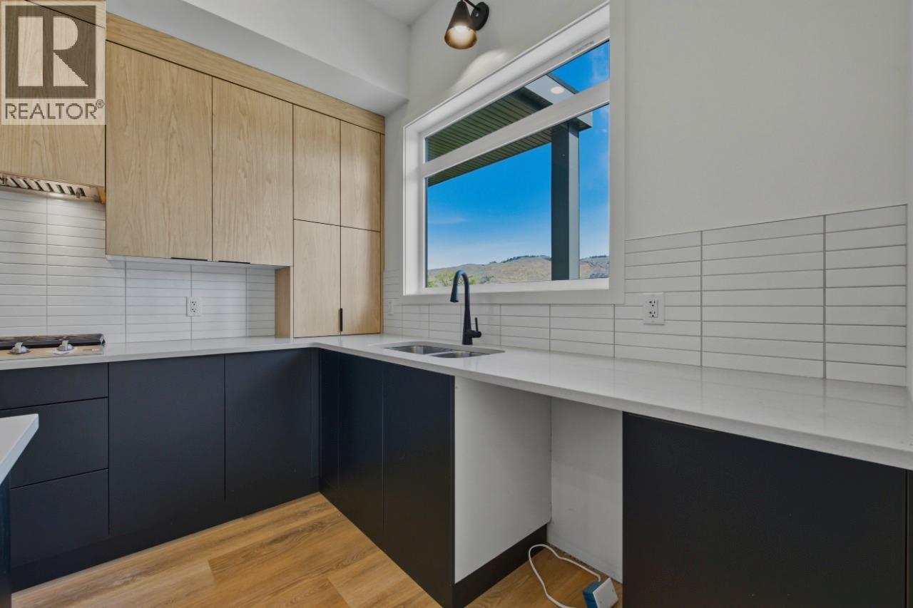 7599 Klinger Road Unit# 29, Okanagan Landing, British Columbia  V1H 0B2 - Photo 13 - 10392058