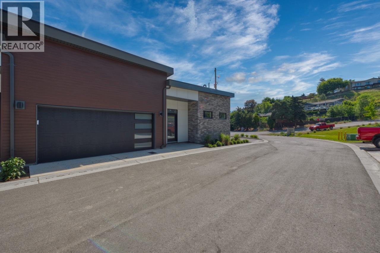 7599 Klinger Road Unit# 29, Okanagan Landing, British Columbia  V1H 0B2 - Photo 37 - 10392058