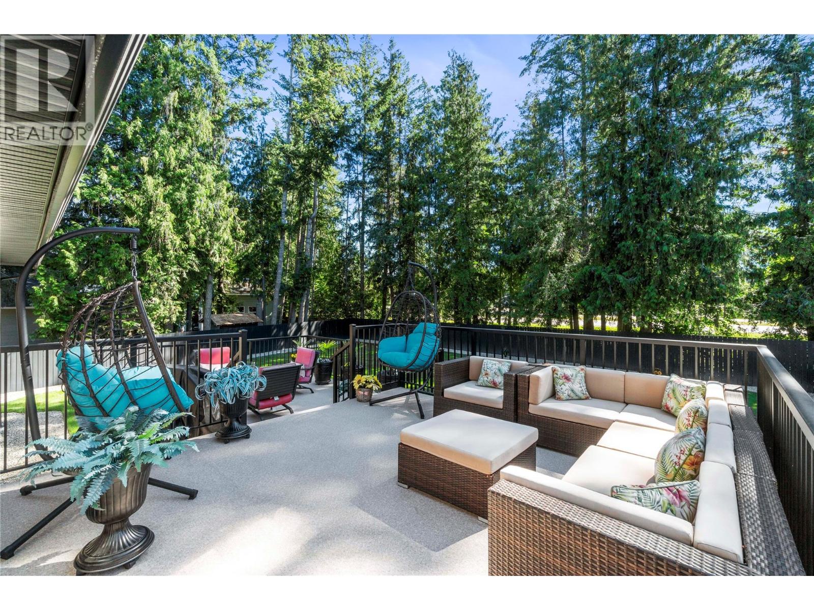 713 Hemlock Crescent S, Sicamous, British Columbia  V0E 2V1 - Photo 33 - 10392431
