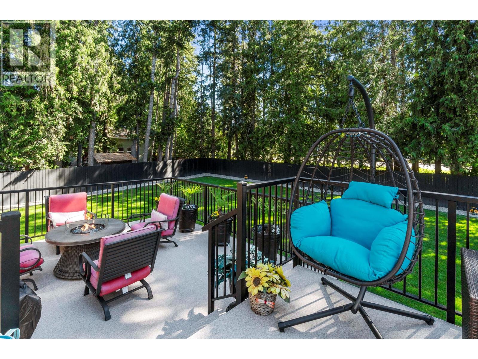 713 Hemlock Crescent S, Sicamous, British Columbia  V0E 2V1 - Photo 34 - 10392431
