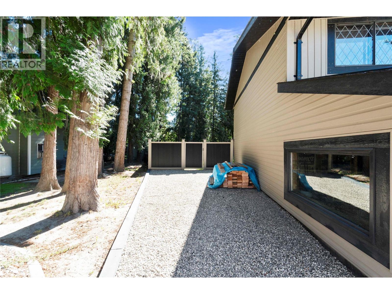 713 Hemlock Crescent S, Sicamous, British Columbia  V0E 2V1 - Photo 39 - 10392431
