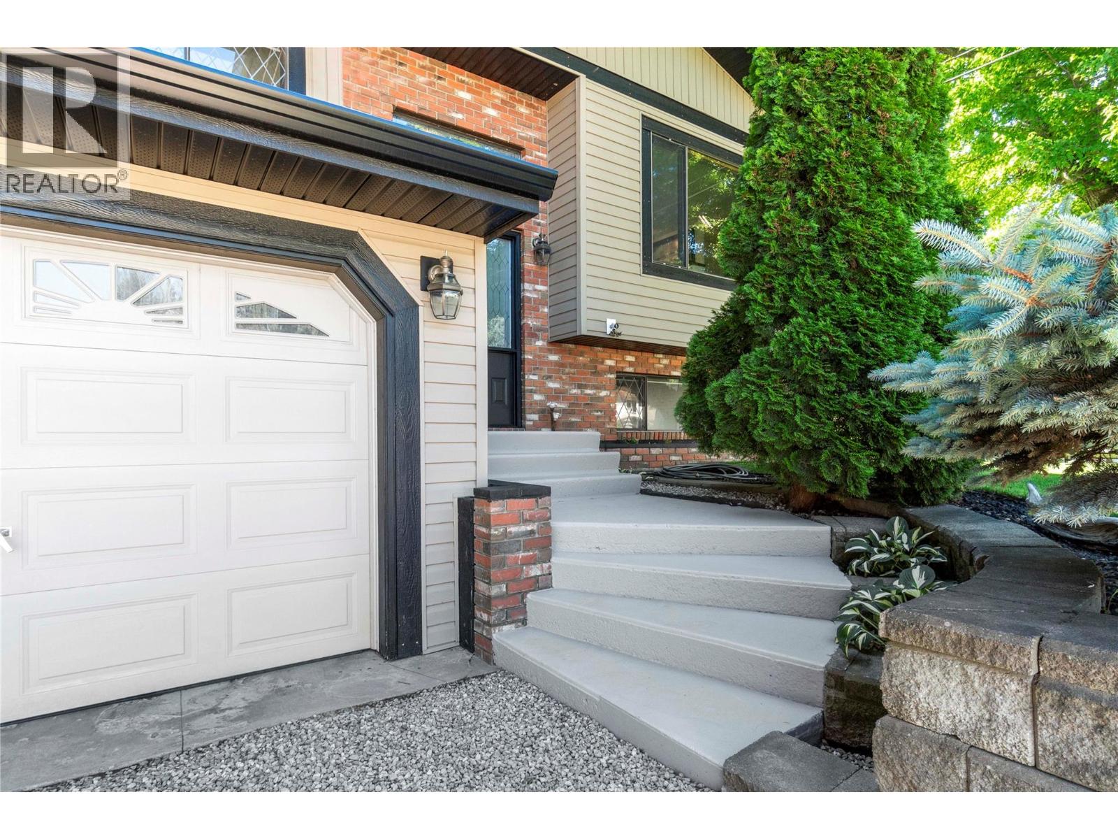 713 Hemlock Crescent S, Sicamous, British Columbia  V0E 2V1 - Photo 40 - 10392431