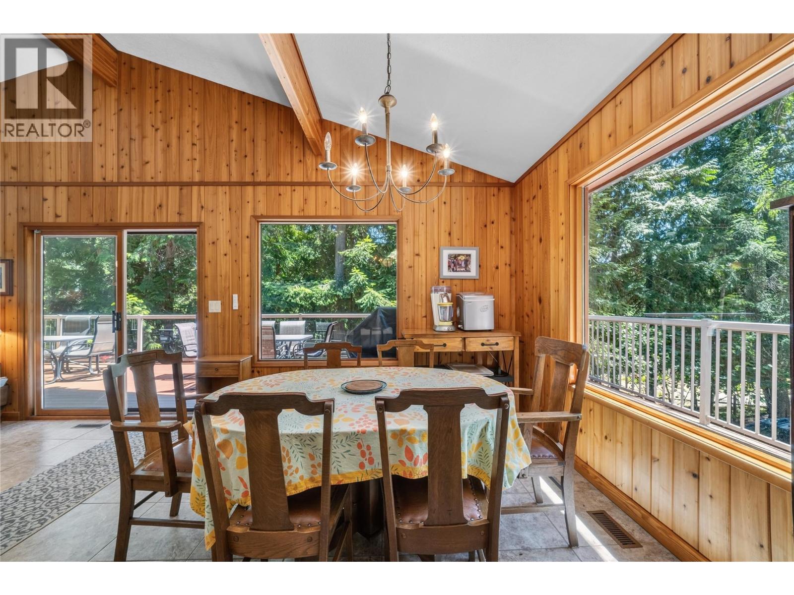 7429 Sunnybrae Canoe Point Road Unit# 28, Tappen, British Columbia  V0E 2X1 - Photo 11 - 10392426