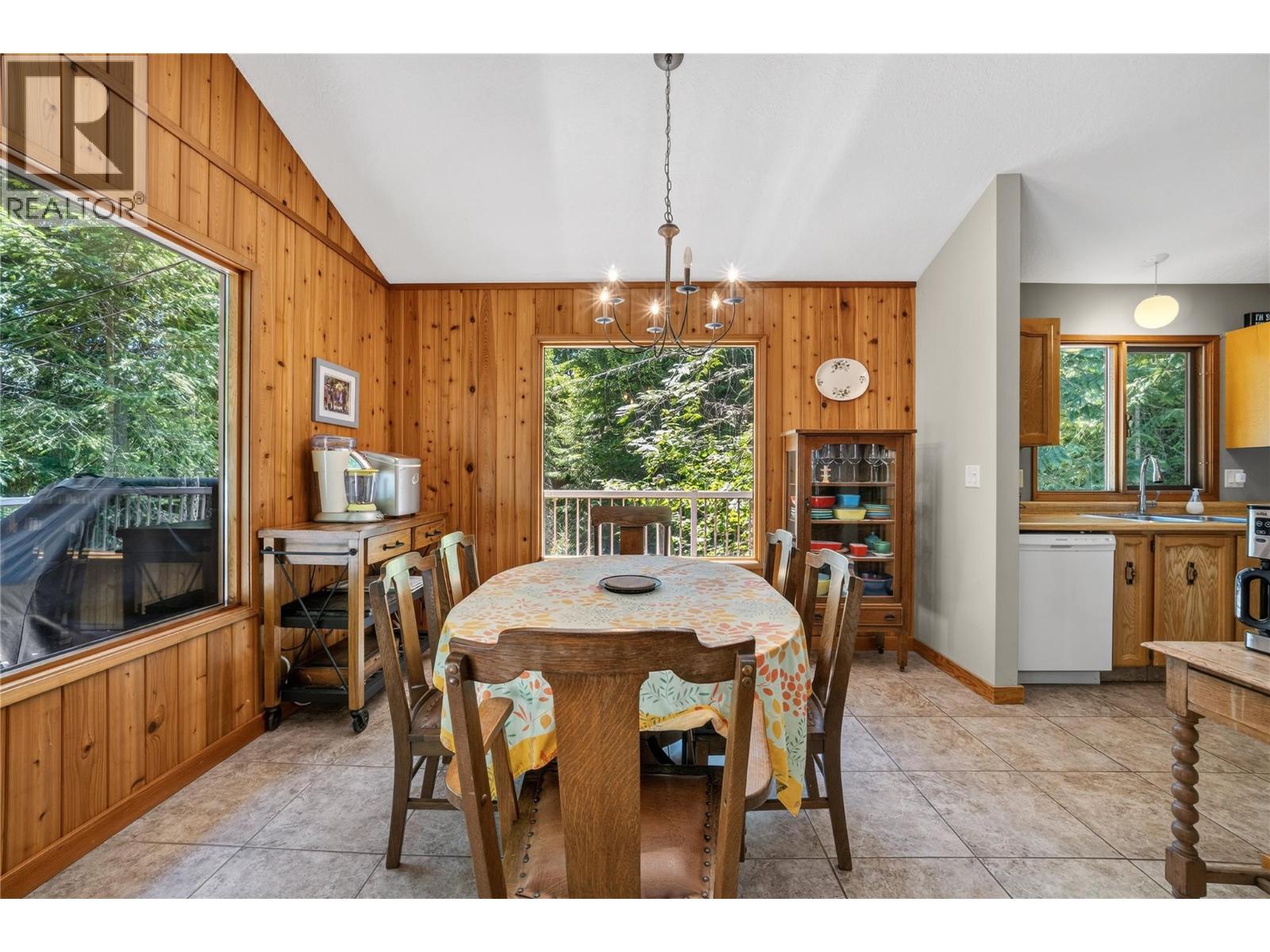 7429 Sunnybrae Canoe Point Road Unit# 28, Tappen, British Columbia  V0E 2X1 - Photo 12 - 10392426
