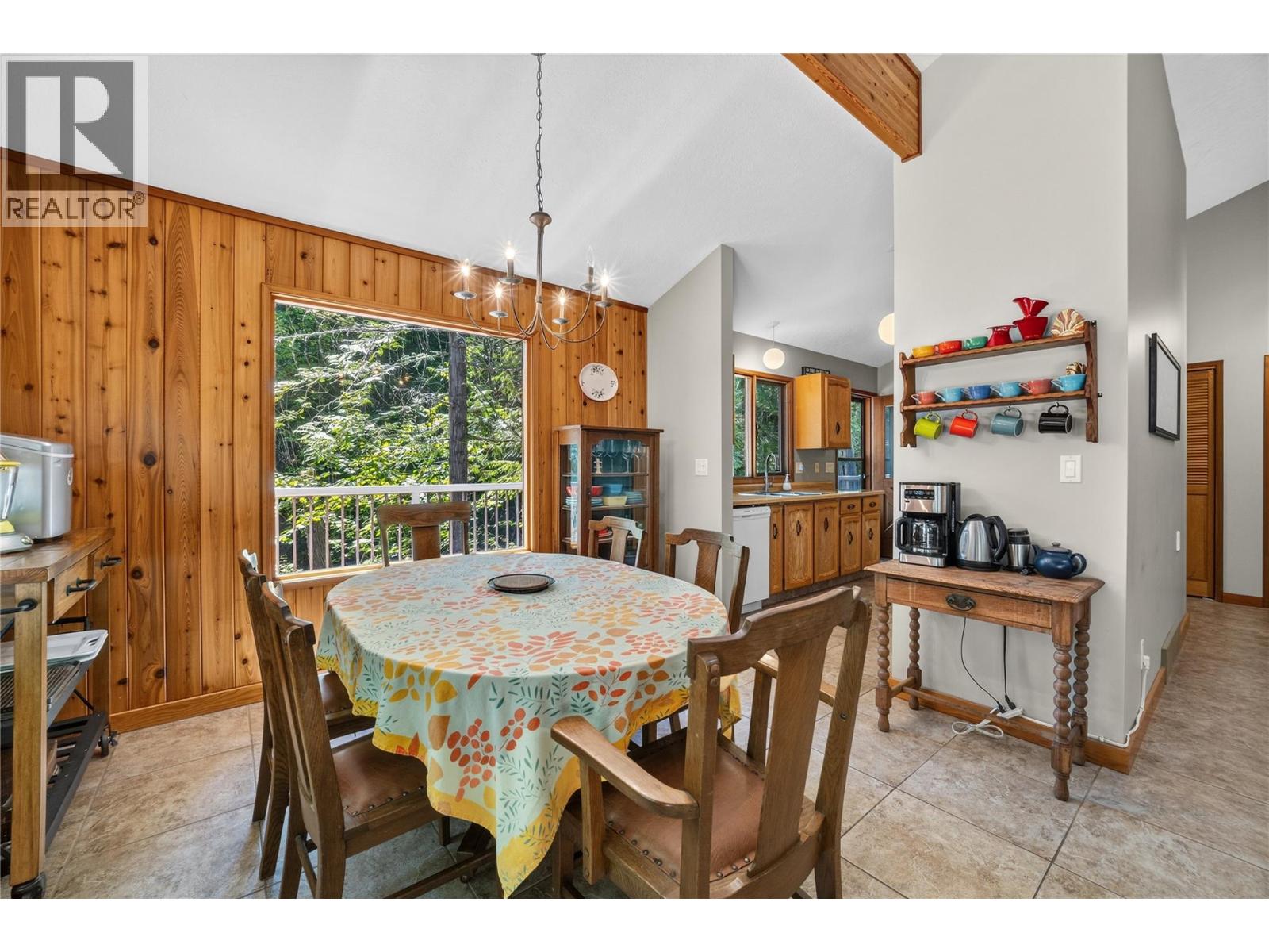 7429 Sunnybrae Canoe Point Road Unit# 28, Tappen, British Columbia  V0E 2X1 - Photo 13 - 10392426