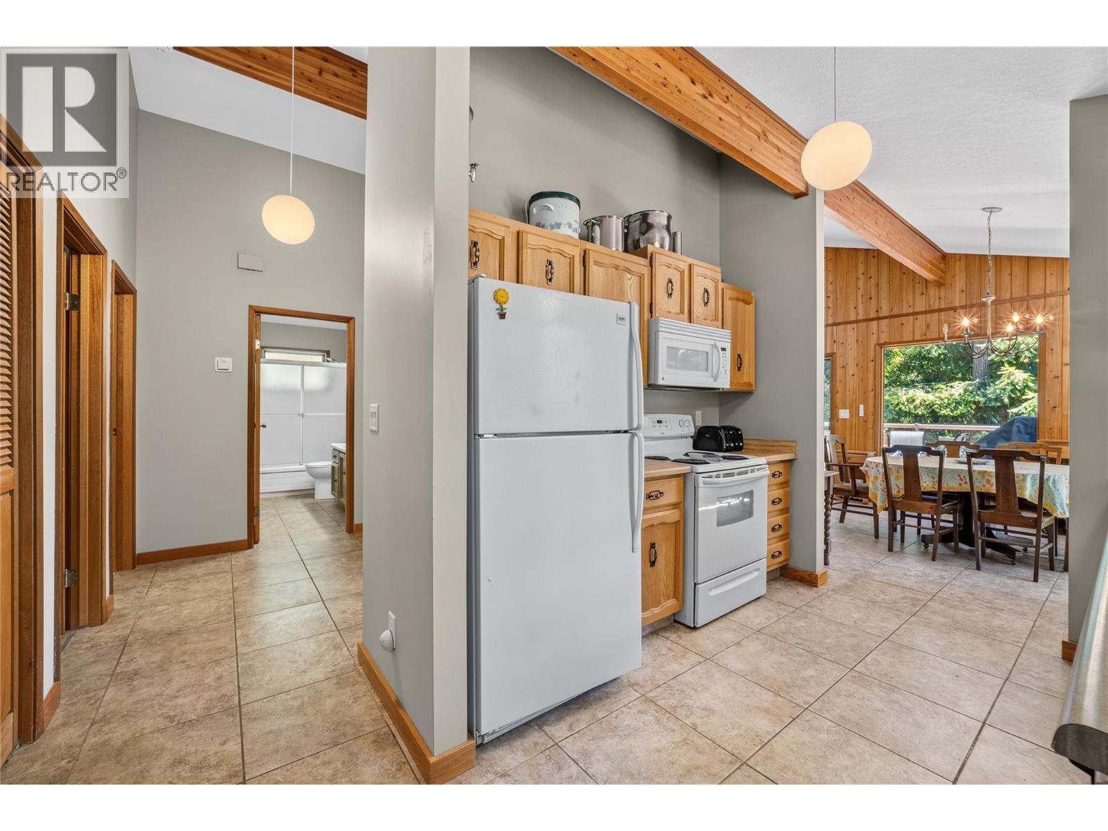 7429 Sunnybrae Canoe Point Road Unit# 28, Tappen, British Columbia  V0E 2X1 - Photo 15 - 10392426