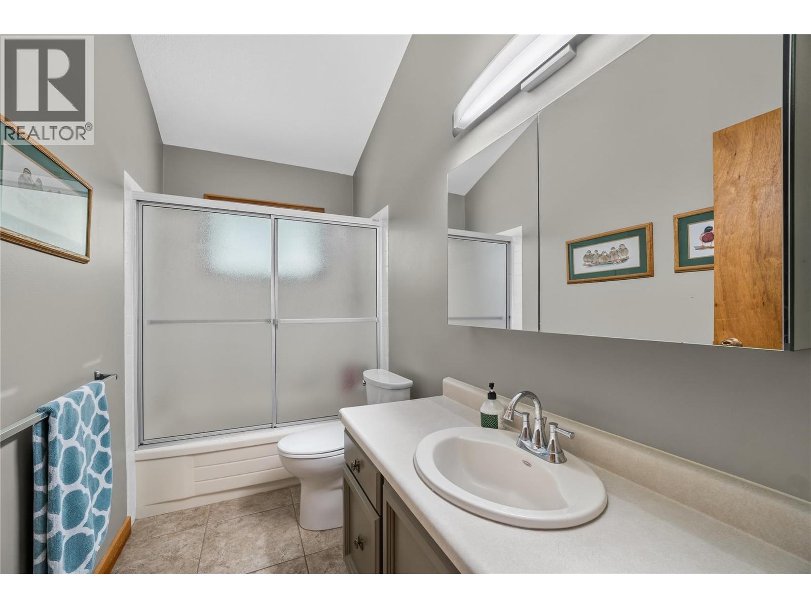 7429 Sunnybrae Canoe Point Road Unit# 28, Tappen, British Columbia  V0E 2X1 - Photo 20 - 10392426