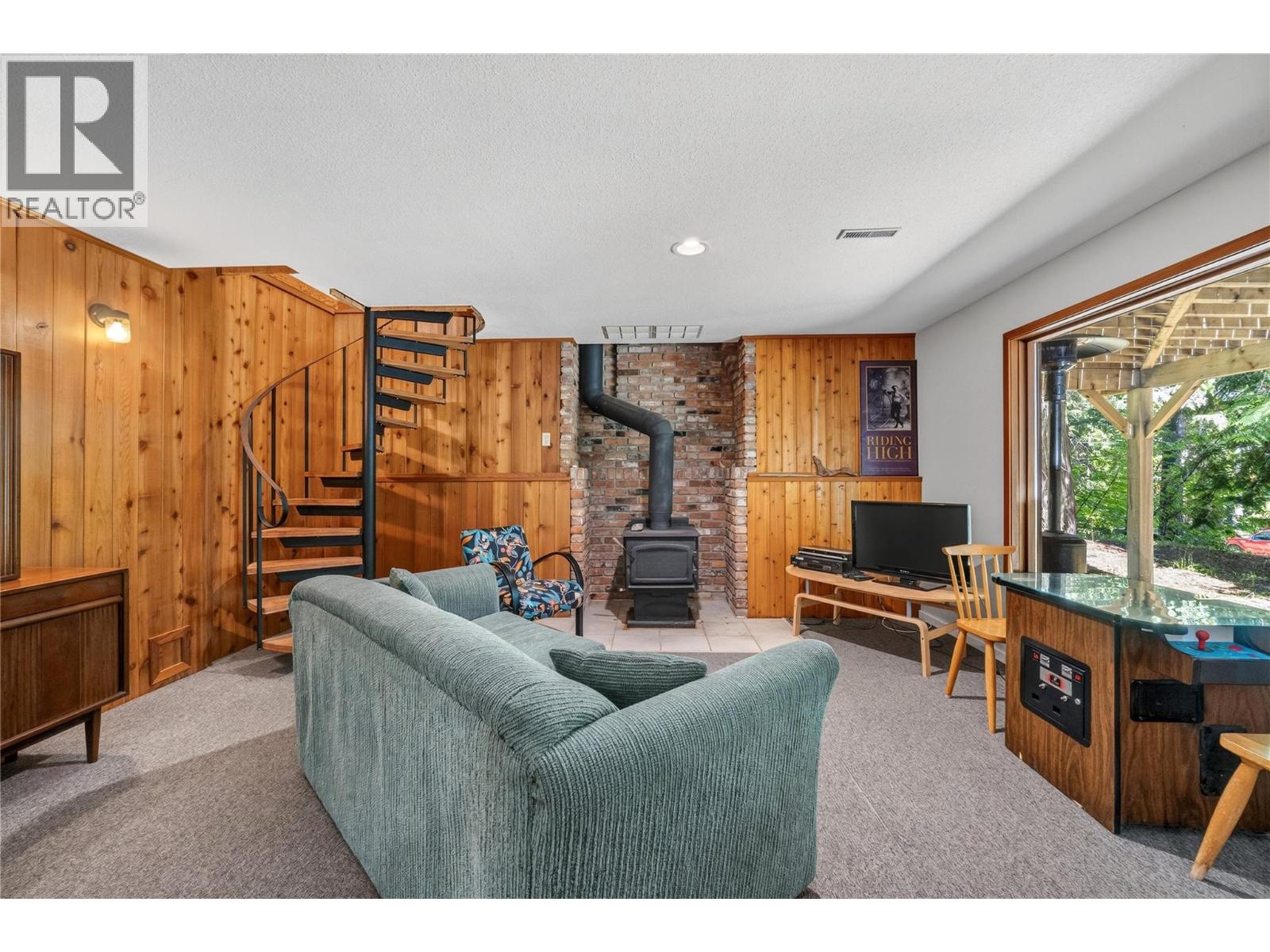 7429 Sunnybrae Canoe Point Road Unit# 28, Tappen, British Columbia  V0E 2X1 - Photo 21 - 10392426