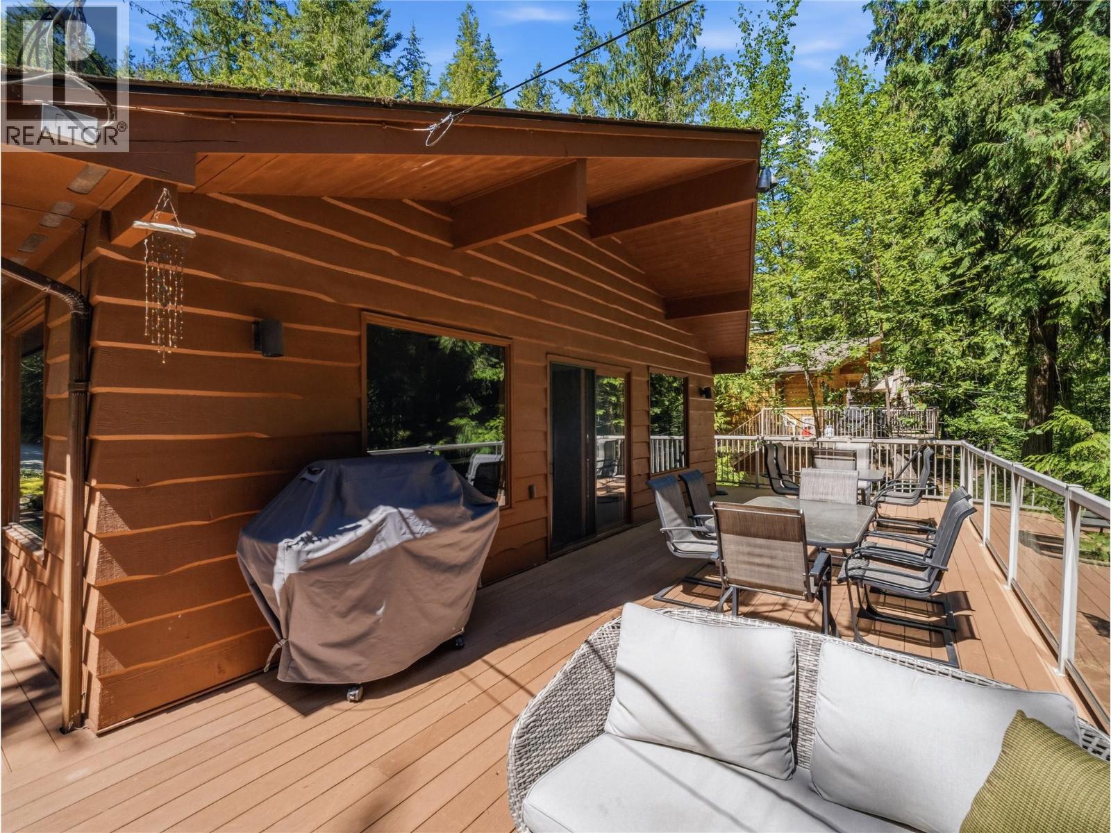 7429 Sunnybrae Canoe Point Road Unit# 28, Tappen, British Columbia  V0E 2X1 - Photo 32 - 10392426