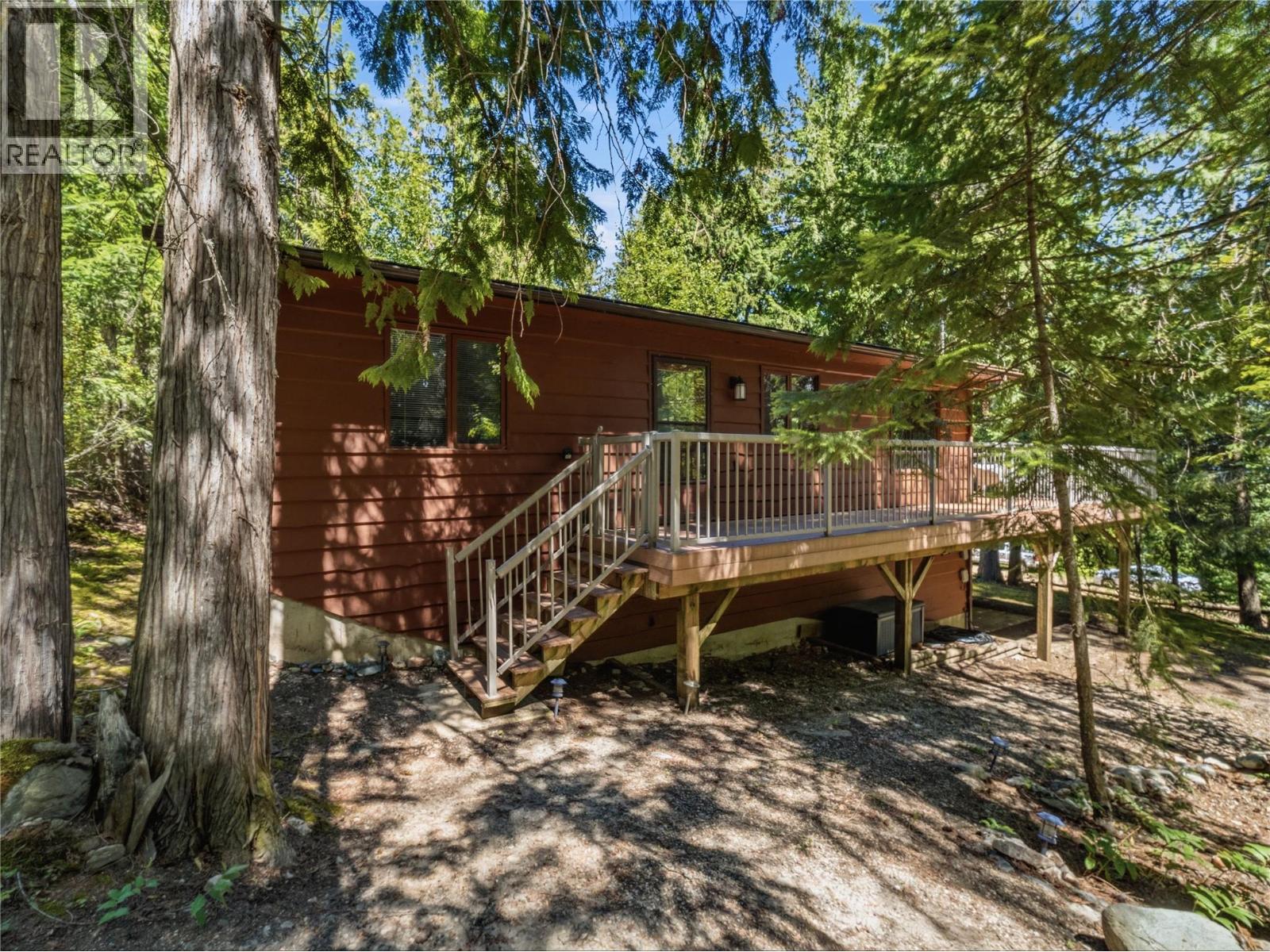 7429 Sunnybrae Canoe Point Road Unit# 28, Tappen, British Columbia  V0E 2X1 - Photo 37 - 10392426