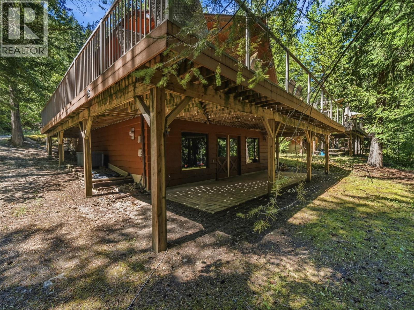 7429 Sunnybrae Canoe Point Road Unit# 28, Tappen, British Columbia  V0E 2X1 - Photo 39 - 10392426