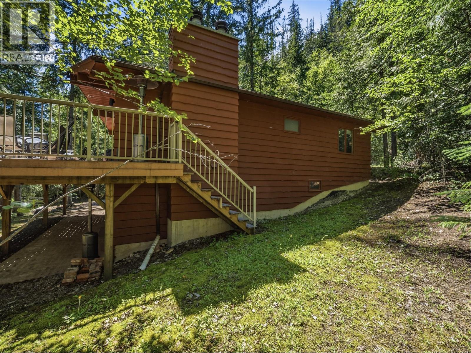 7429 Sunnybrae Canoe Point Road Unit# 28, Tappen, British Columbia  V0E 2X1 - Photo 41 - 10392426