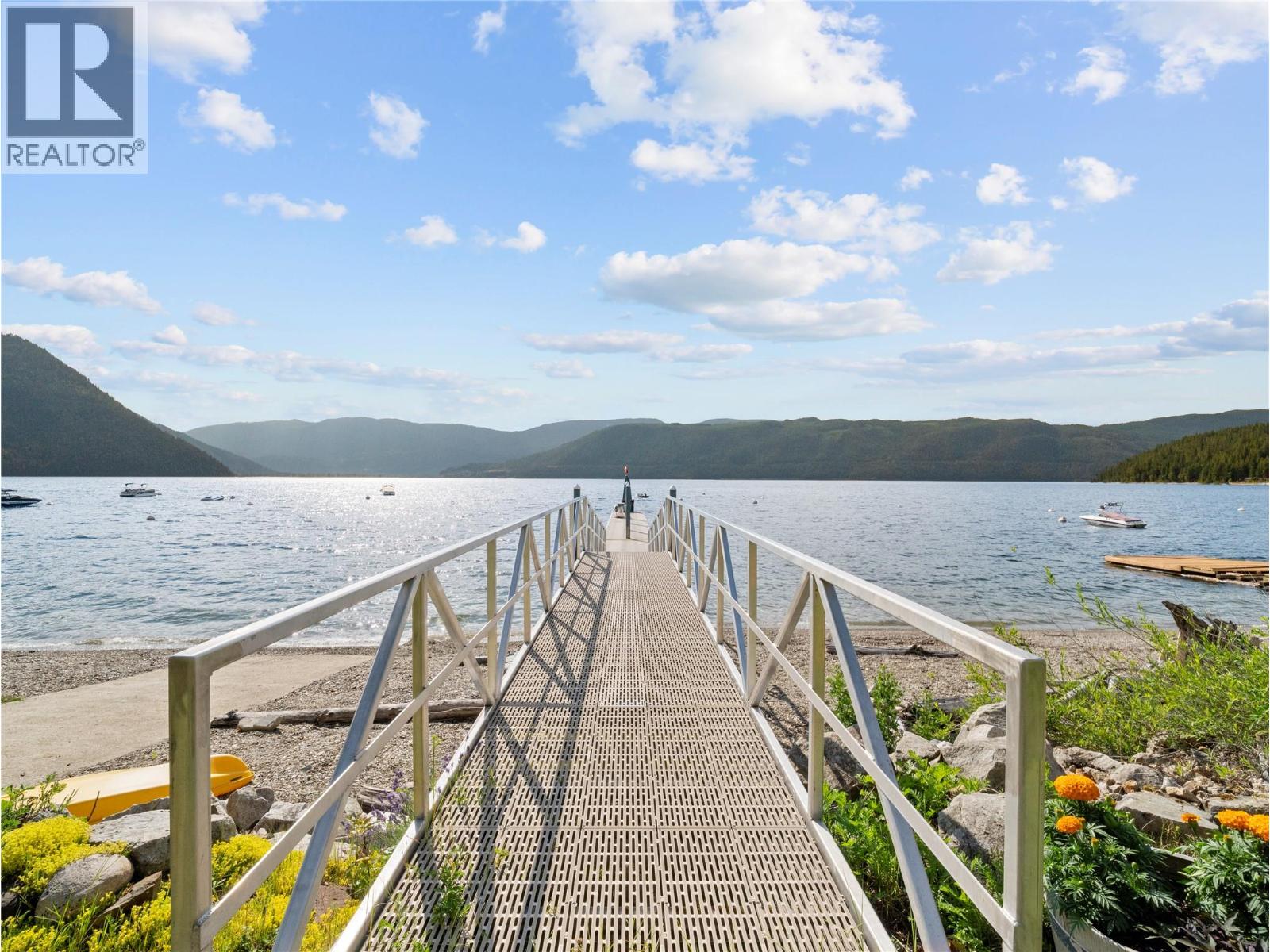 7429 Sunnybrae Canoe Point Road Unit# 28, Tappen, British Columbia  V0E 2X1 - Photo 45 - 10392426
