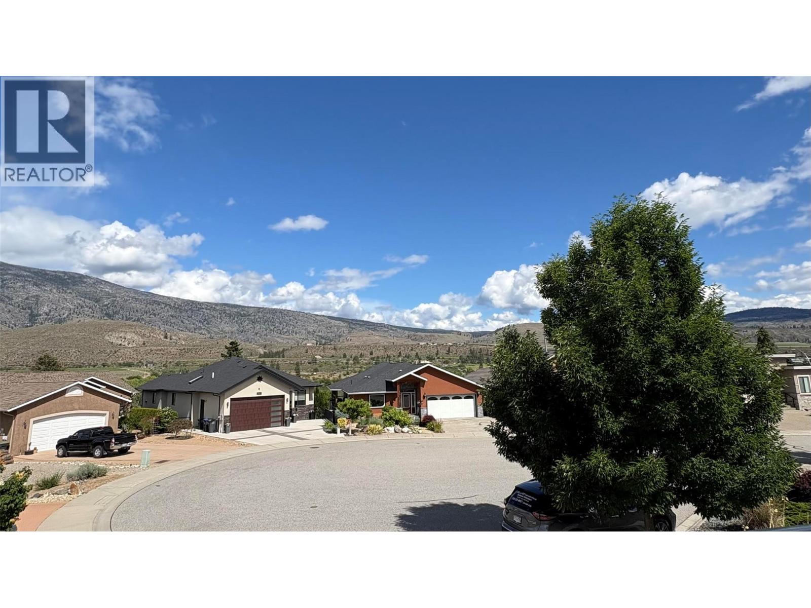 6940 Cabernet Place, Oliver, British Columbia  V0H 1T4 - Photo 2 - 10392658