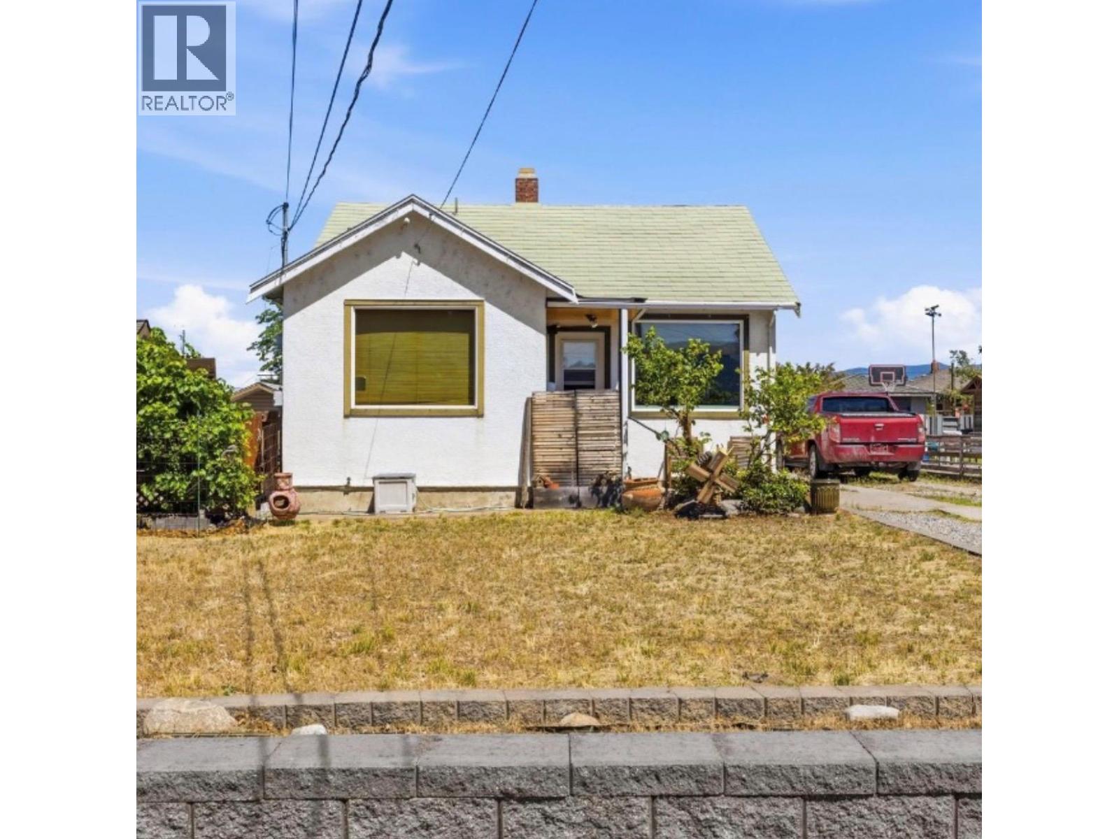 549 Edmonton Avenue, Penticton, British Columbia  V2A 2H1 - Photo 1 - 10392299