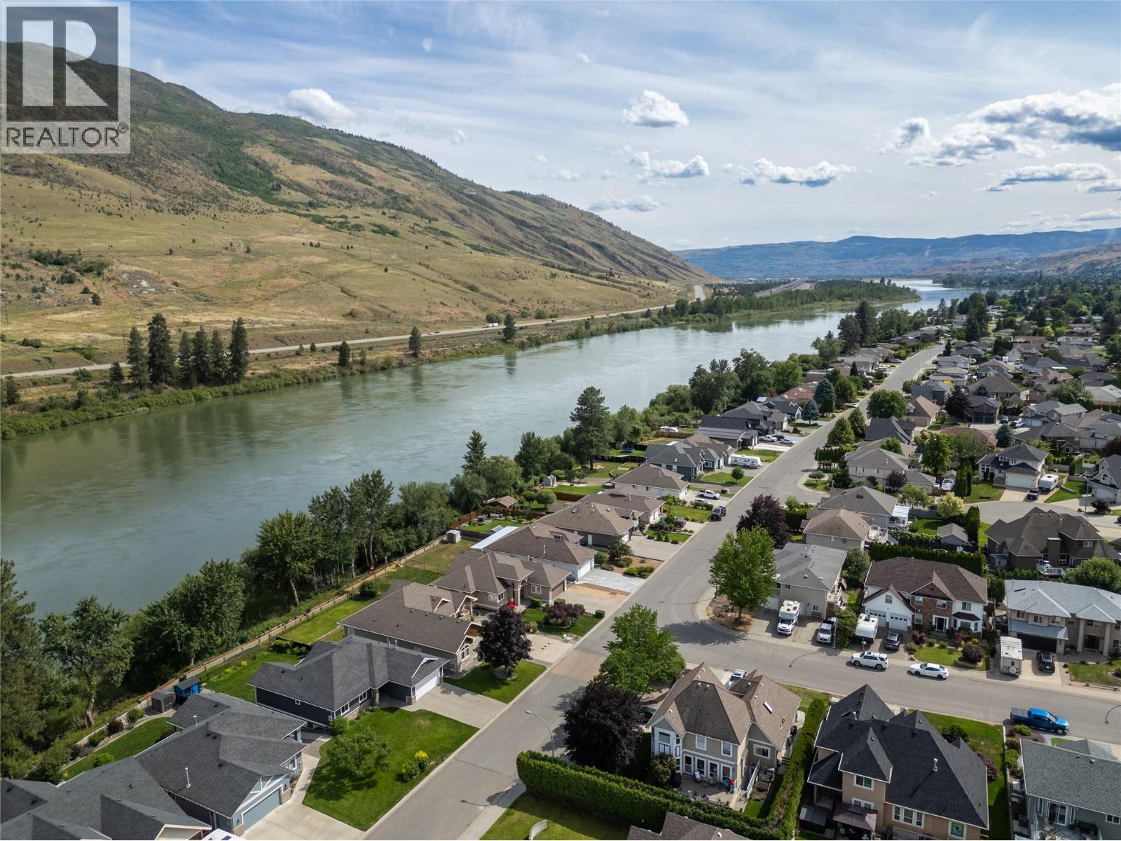 3727 Overlander Drive, Kamloops, British Columbia  V2B 8M4 - Photo 2 - 10392493