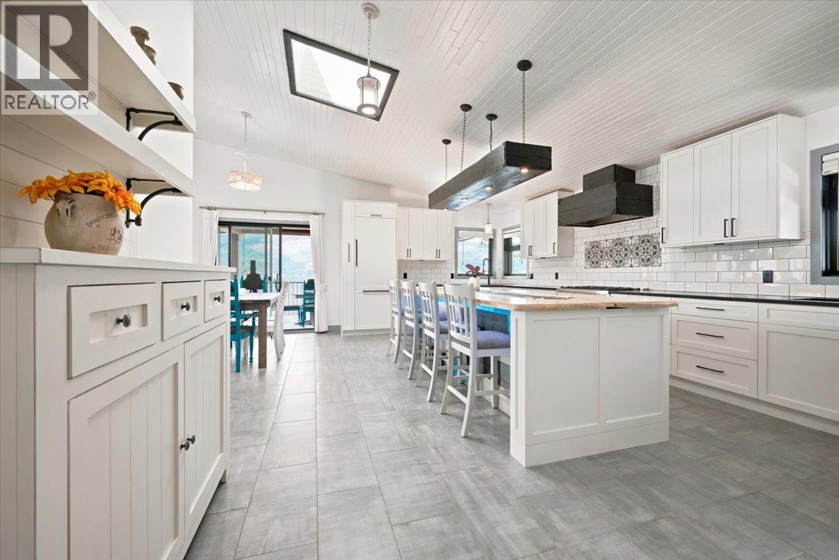 400 Inkster Road, Vernon, British Columbia  V1H 1L2 - Photo 15 - 10392701