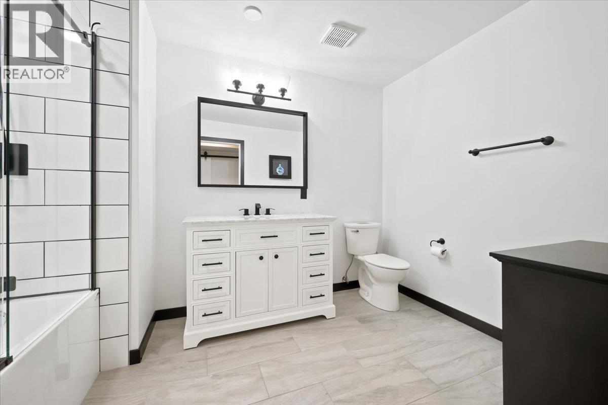 400 Inkster Road, Vernon, British Columbia  V1H 1L2 - Photo 22 - 10392701