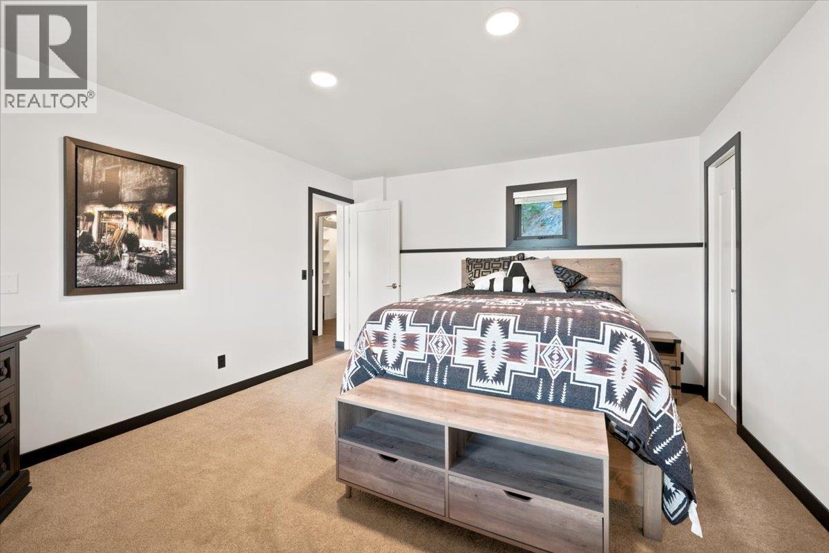 400 Inkster Road, Vernon, British Columbia  V1H 1L2 - Photo 27 - 10392701