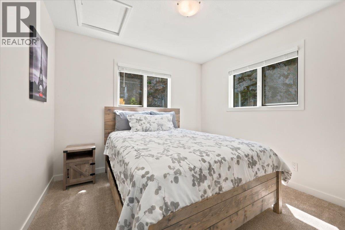 400 Inkster Road, Vernon, British Columbia  V1H 1L2 - Photo 35 - 10392701