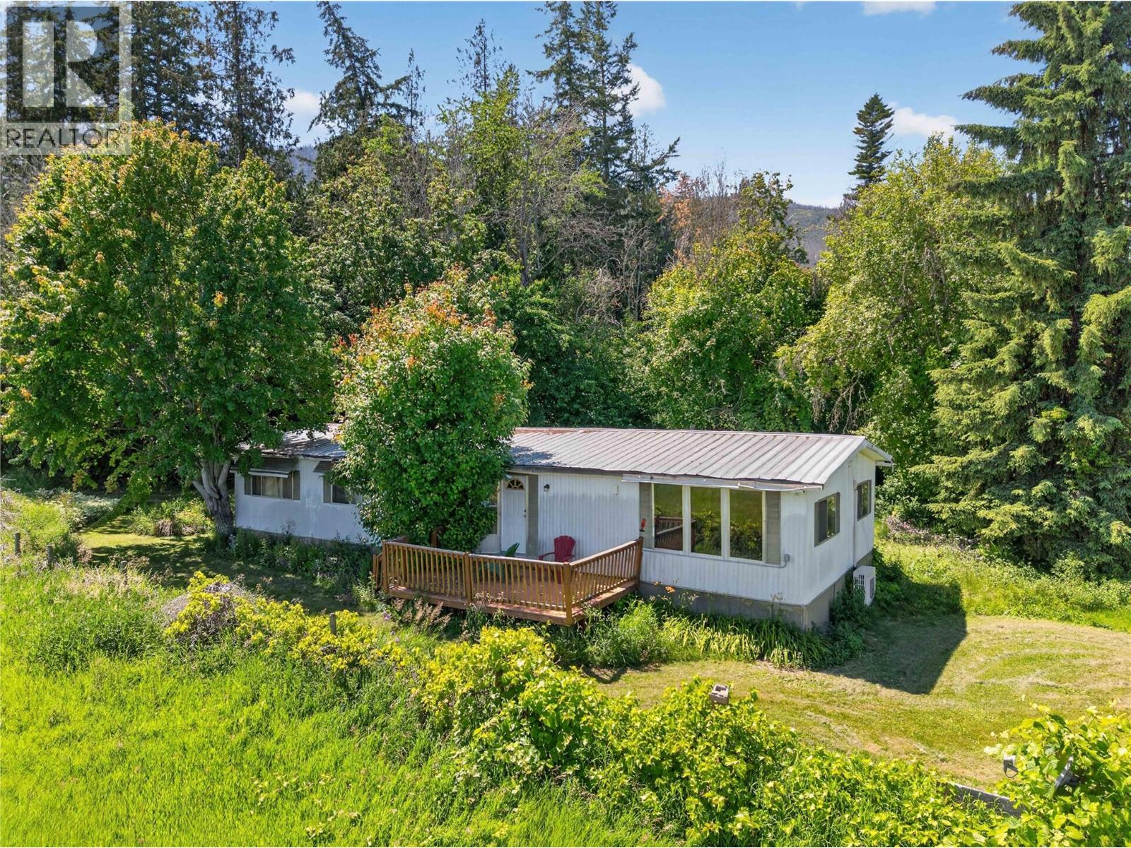 870 Dilworth Road, Sorrento, British Columbia  V0E 2W1 - Photo 35 - 10392756