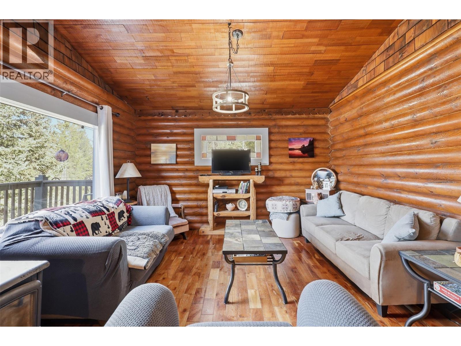 3267 Powell Road, Kamloops, British Columbia  V0E 3E1 - Photo 12 - 10392740