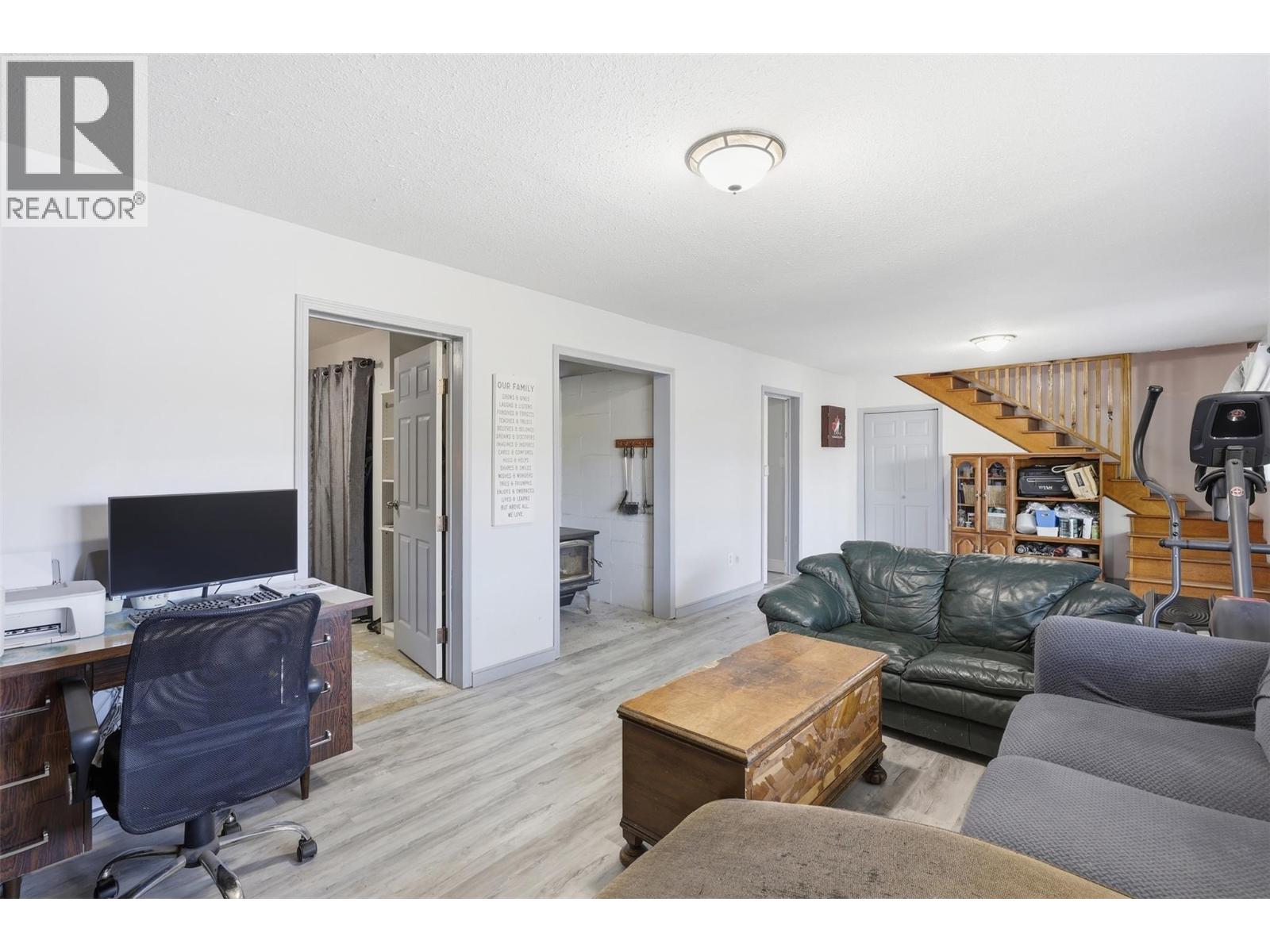 3267 Powell Road, Kamloops, British Columbia  V0E 3E1 - Photo 35 - 10392740