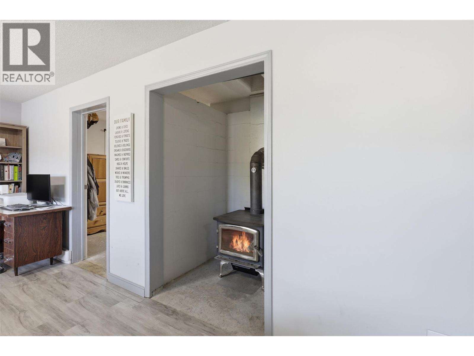 3267 Powell Road, Kamloops, British Columbia  V0E 3E1 - Photo 36 - 10392740