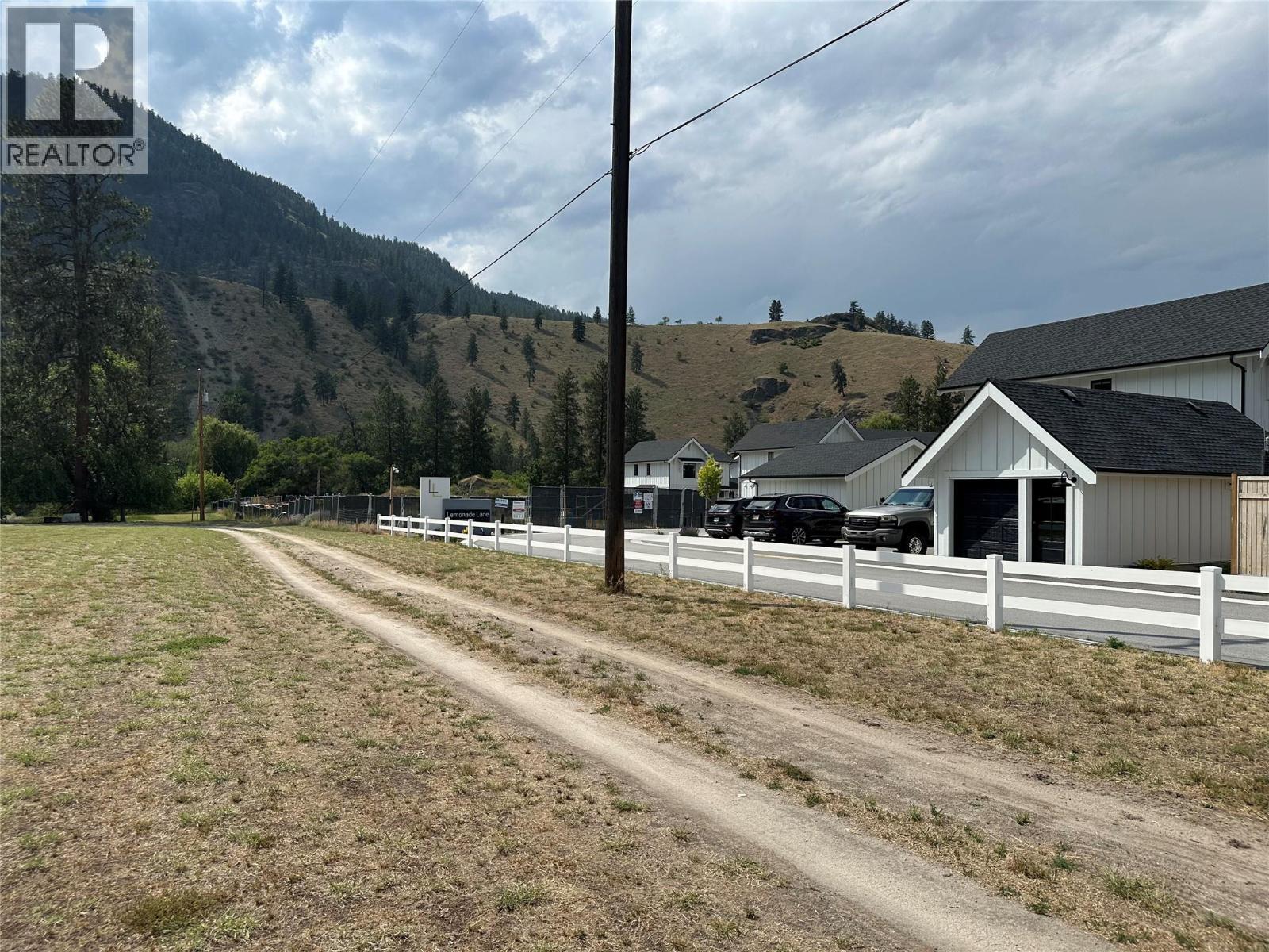 1348 Cedar Street, Okanagan Falls, British Columbia  V0H 1R0 - Photo 5 - 10392161